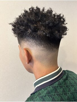 ギルド(Guild) スパイキーショートアフロ