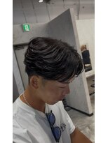 オム ブランシェ(HOMME BLANCHE’)&nbsp;【Seira】強めニュアンスフェザーパーマスタイル