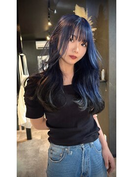 ブルーブラック