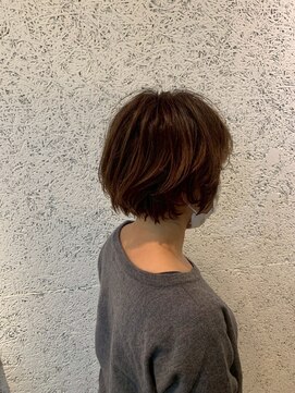 DAMANI 表参道 髪質改善/ヘッドスパ/ハイライト/白髪染め/白髪ぼかし/縮毛矯正 似合わせカット/ミディアムレイヤーカット[表参道駅]