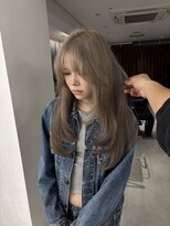 レアル(REAL) ミルクティーグレージュ