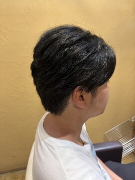 オッジ ヘアー ジャッロ(Oggi Hair giallo) ナチュラルに決まる大人ショート 6月