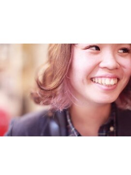 スリースリーナイン ヘアーアンドメイク(339 hair&make) インナーカラーをピンクに