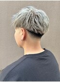 azure white / fade cut