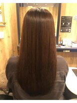 カミケンパセオ(kamiken.paseo)&nbsp;ナチュラル上品さらさら美髪まとまるロング【カミケンパセオ】