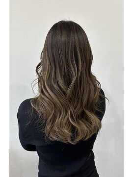 エーケイ(AK) バレイヤージュ