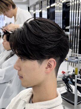 メンズヘアセンス 渋谷(MEN'S HAIR SENSE) センターパート/カルマパーマ/アッシュブラック/ウルフ/メンズ