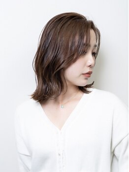 コンフィアンス(confiance)の写真/女性Stylist多数在籍◎大人女性のためのお悩み相談や的確なアドバイスで、あなたをもっと《素敵》に導く◇
