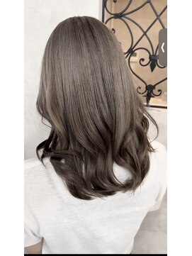 ルノン(LUNON) シルバーベージュ/ハイトーン/ダブルカラー