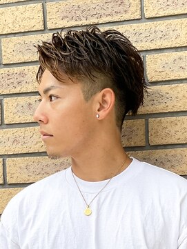 エルマーク 梅田(L-MARK) アップバングツーブロックバーバーフェードツイストメッシュ