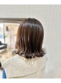 ピンクグレージュ