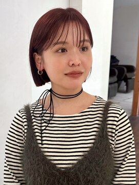 ローネス(LONESS) 春カラー　チェリーレッド　ぷつっとボブ　ミニボブ