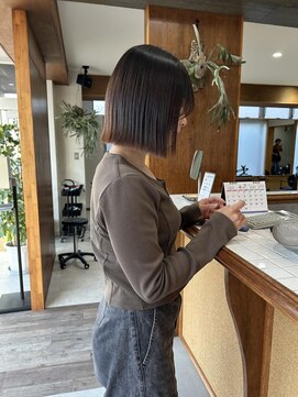 イット(it.) 【yuna】美髪矯正×bob