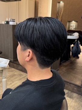 アルターリール(aL ter Rire) センターパート/スパイキーショート/ブルーブラック/杉田花乃