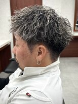 ザ ワンアンドオンリー シズオカ(The one and only. Shizuoka) x/Men’s/フェザーパーマ/サーフカール/ニュアンスデザイン