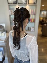 ルシードスタイル　ムースユイット(LUCIDO STYLE mousse8)&nbsp;ポニーテールのツインアレンジ☆