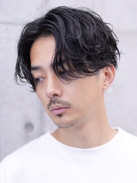 レタッチ バイ フィフス 天神大名(RETOUCH by fifth) 天神メンズパーマニュアンスパーマフェザーパーマセンターパート