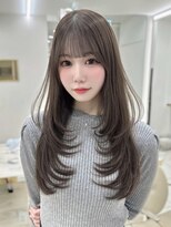 マウルルナ(MAEUL luna)&nbsp;小顔レイヤー　顔まわり　黒髪　オリーブグレー　ココアベージュ