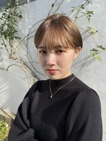 コーチ 新代田店(Coach)&nbsp;ベージュ×耳掛けタイトショート