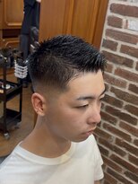 ミリオンバックス 神田店(Million Bucks)&nbsp;フェザーアップ/スキンフェード/メンズショート/メンズ