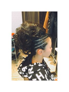 アチーブ 姫路店(Achieve) コーンロウ風アップ stylist by 高見