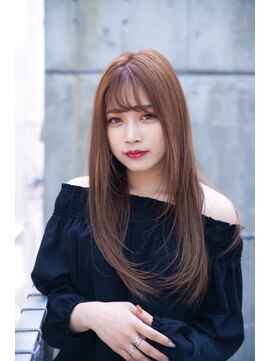 エイミー(Aimee) Aimee 艶髪ストレート×ジンジャーグレージュ