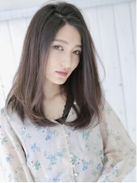 アグ ヘアー エマ 二日市店(Agu hair emma) 暗髪×ストレートで綺麗めストレート