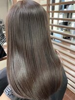 ケアリー 流山おおたかの森(Carelly)&nbsp;大人かわいい前髪セシルカットココアブラウンフリンジウェーブ