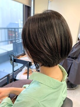 バッカ 横浜桜木町店(BACCA) ショートボブ、伸ばし中ボブ