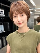 30代40代50代耳かけショート前髪なしハンサムショートカット