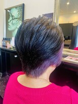 レヴィア(Revia)&nbsp;グレーカラーアレンジ