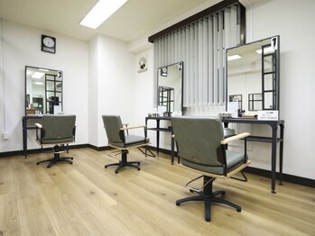 ソラ(SOLA)の写真/【取手駅徒歩4分◎】ヘアカラー専門店☆時間がないときにもサクッと行けるのが嬉しい♪【駐車場有】
