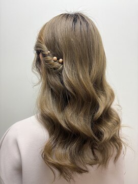 ヘアセットサロン アッシュ 神戸三宮(Ash) ヨシンハーフツイン