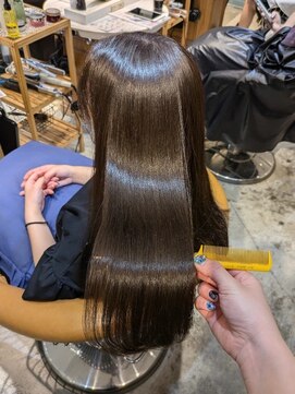 ロンド シャルム 吉祥寺(Lond charme) オリーブグレー/韓国レイヤーカット/マロンベージュ/黒髪/小顔