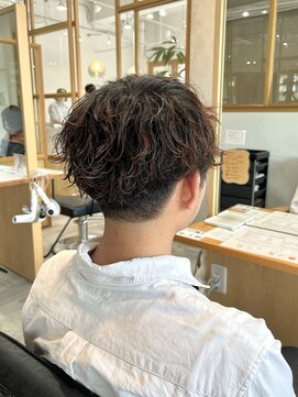 フェリアファム 北千里(FERIA fam) 波巻きパーマ