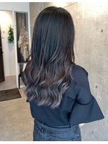 ロッカ(ROCCA) 暗めカラーグレージュグラデーションウェーブ