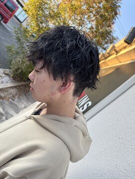 ルシードスタイルウィンズ(LUCIDO STYLE WINS) 縦落ちパーマ