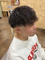 ペリドット(PERIDOT)&nbsp;縦落ちツイスト×スキンフェード