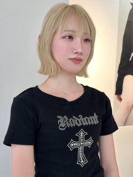ヴィヴィー 青山表参道店(ViVIE) 抜きっぱなしブロンドで肌のトーンアップ