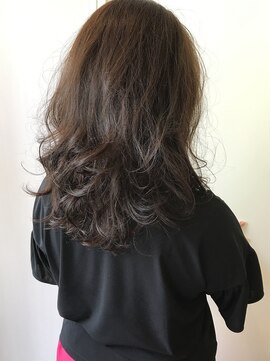 ベル(Belle) 【Belle】エアリーパーマ+イルミナカラー【朝霞台】