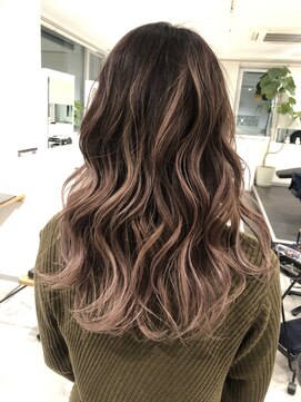 カラ ヘアーサロン(Kala Hair Salon) ほんのりピンクベージュバレイヤージュ
