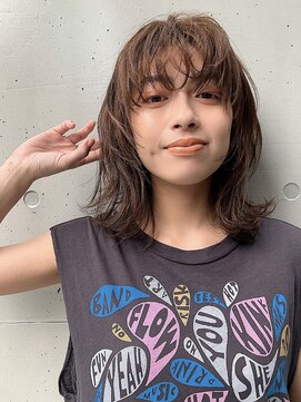 ラグゼ(Luxe) 大人可愛い夏ウルフ【Luxe井上彩】