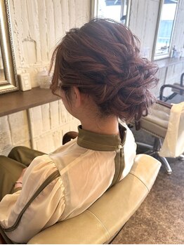 エムドット ヒロシマ(m. HIROSHIMA)の写真/特別な日を華やかに♪崩れにくいセットで一日中キレイが続く☆※時間外はご連絡ください※