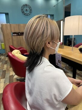 バースデー イーアス高尾店(Birthday) ウルフスタイル