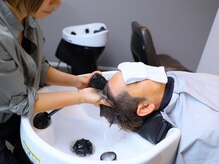 コージーフロムタカアキ(COZY from Takaaki)の雰囲気（身体に負担の少ない自慢の【YUME】シャンプー台でリラックス♪）