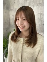 エライトランドマーク(ELIGHT LM) 顔まわりもかわいく！レイヤーカット