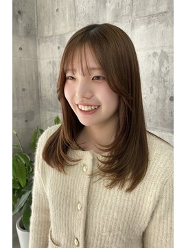 エライトランドマーク(ELIGHT LM) 顔まわりもかわいく！レイヤーカット