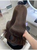 透明感ベージュ