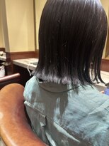 ブラン(Le BLANC)&nbsp;【八幡 望弓】暗めアッシュ切りっぱなしボブ