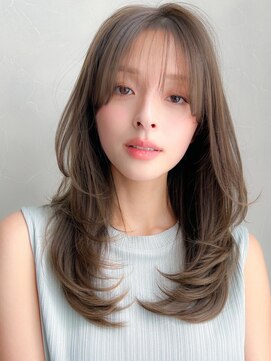 アグノス 青山(Agnos) 小顔レイヤーカットクラゲヘアーココアベージュオリーブグレー